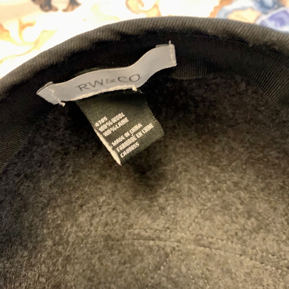 100% wool cap - Picture 4 of 4